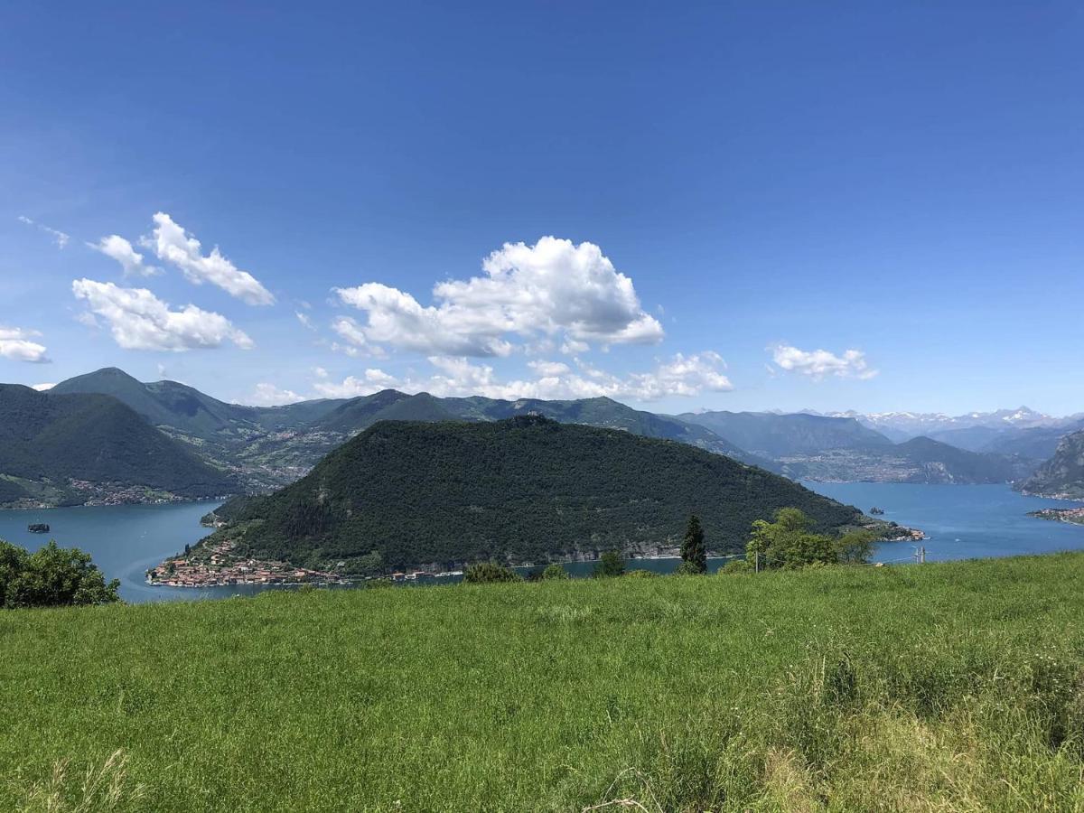 Holiday Home Punta D'Oro With Garden, Parking Place And Lake Access At 300 M Iseo Buitenkant foto